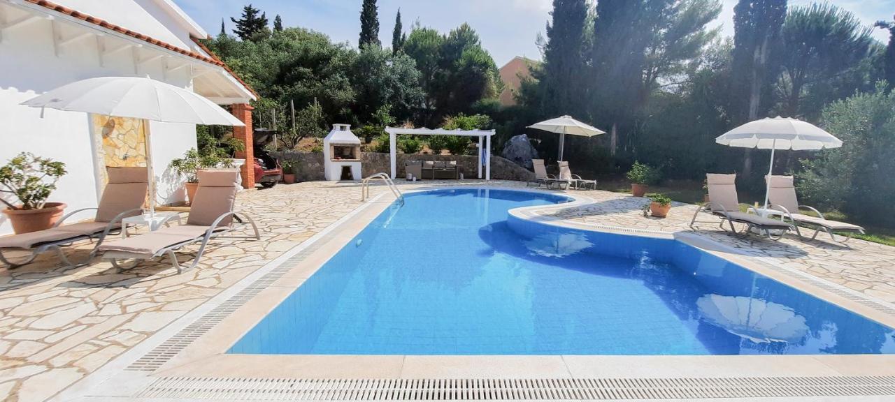 Villa Olive Grove And Sea View Agios Spyridon  Экстерьер фото
